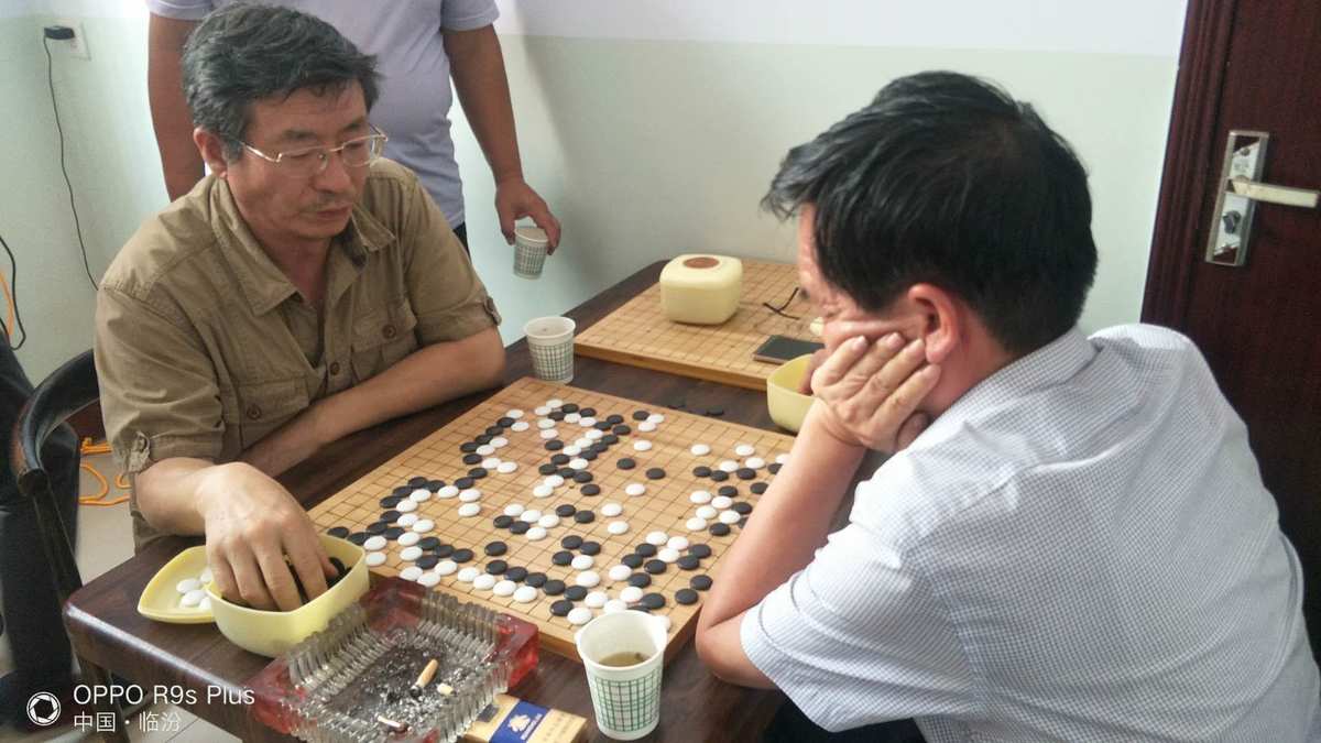 象棋怎么下_动画象棋之战斗下_与电脑下象棋